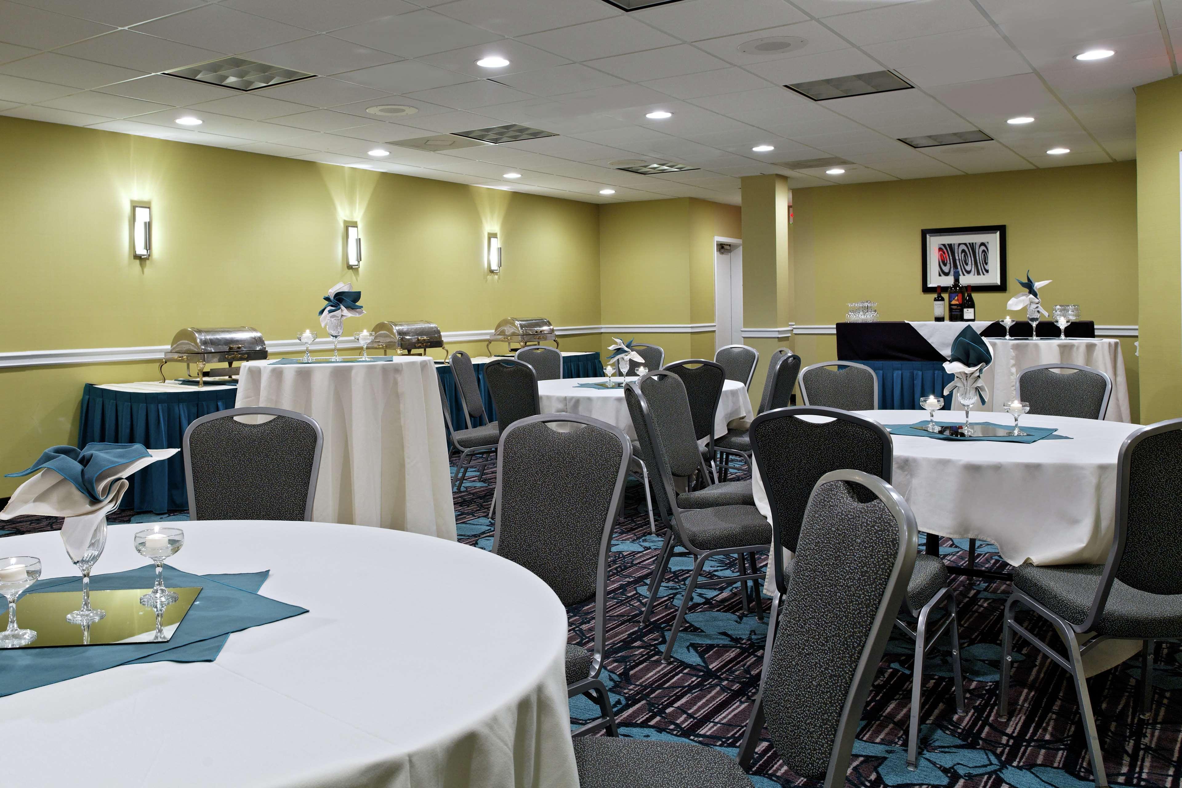 Doubletree By Hilton Richmond - Midlothian Hotel Exterior photo