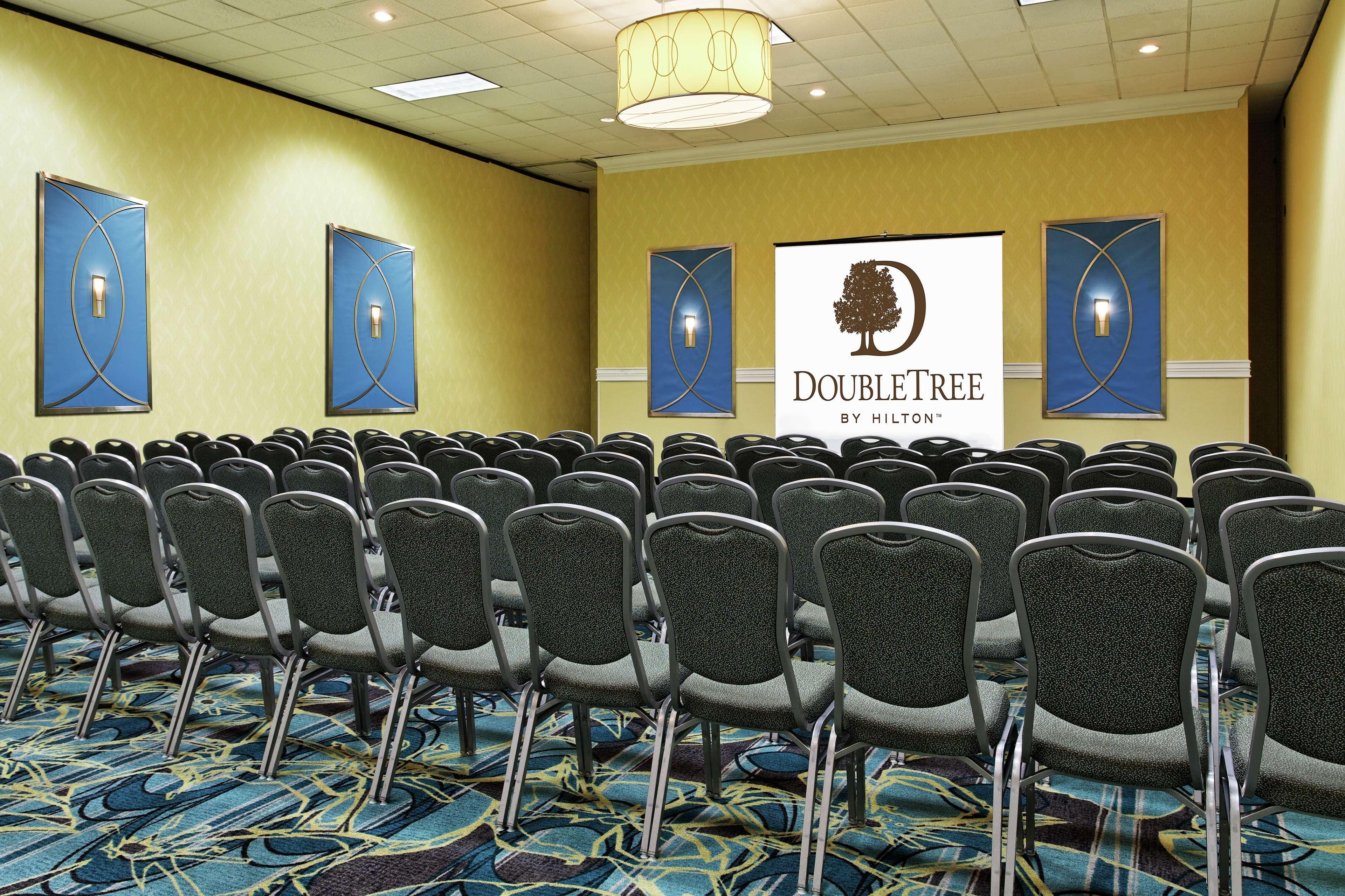 Doubletree By Hilton Richmond - Midlothian Hotel Exterior photo
